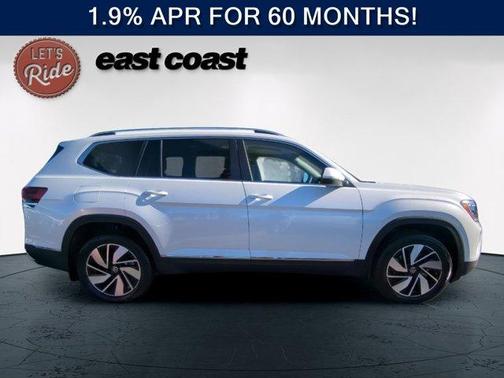Opal White Pearl 2026 Volkswagen Atlas 2.0T SEL