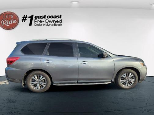2018 Nissan Pathfinder S