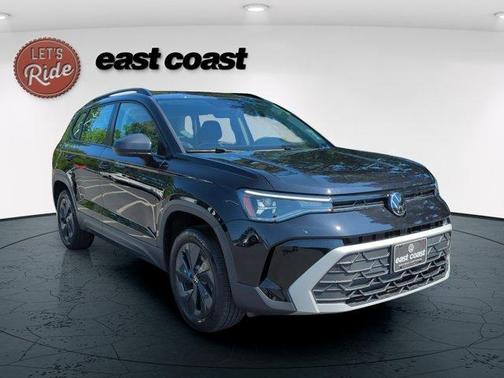 Deep Black Pearl Effect 2025 Volkswagen Taos 1.5T S