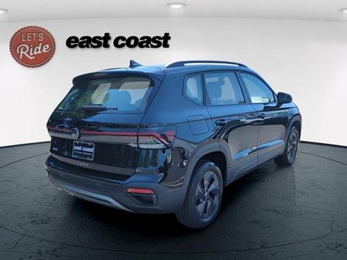 Deep Black Pearl Effect 2025 Volkswagen Taos 1.5T S