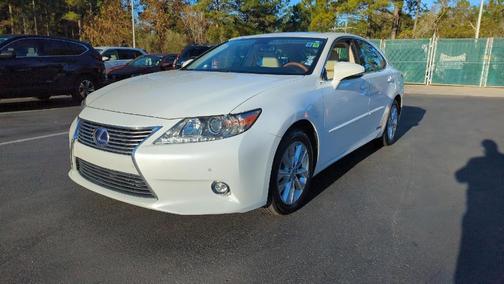 2014 Lexus ES 300h Base