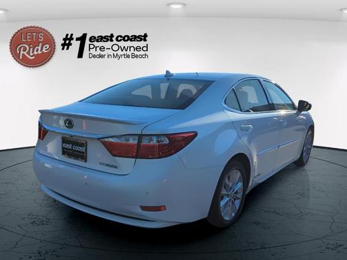 2014 Lexus ES 300h Base