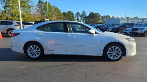 2014 Lexus ES 300h Base