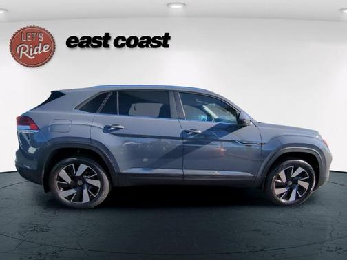 2026 Volkswagen Atlas Cross Sport 2.0T SE