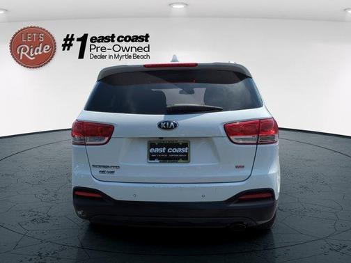 2018 Kia Sorento LX