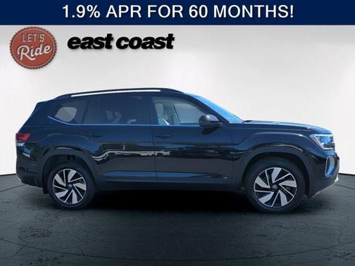 Deep Black Pearl Effect 2026 Volkswagen Atlas 2.0T SE W/TECHNOLOGY