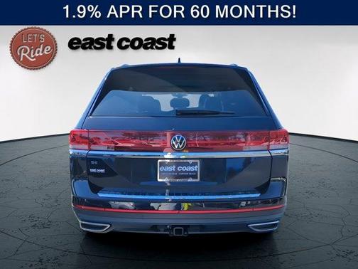 Deep Black Pearl Effect 2026 Volkswagen Atlas 2.0T SE W/TECHNOLOGY