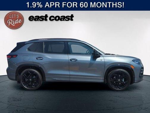 Platinum Gray Metallic 2026 Volkswagen Tiguan 2.0T SE R-Line Black