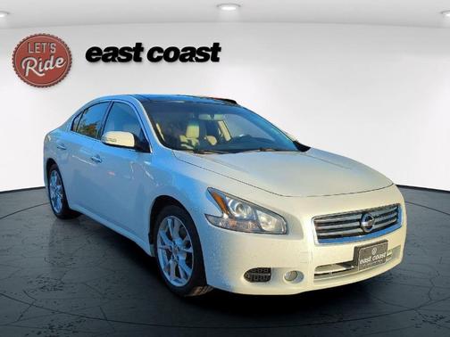 2014 Nissan Maxima SV