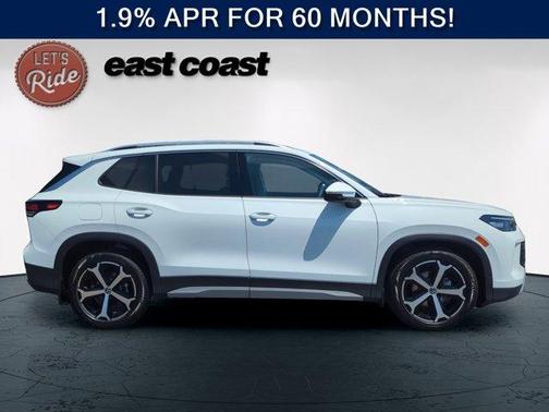 Pure White 2026 Volkswagen Tiguan 2.0T SE
