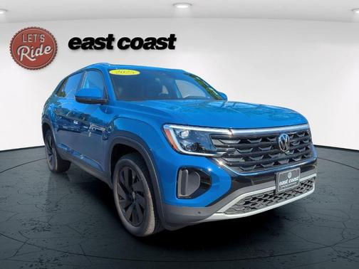 2025 Volkswagen Atlas Cross Sport 2.0T SE w/Technology