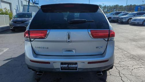 2011 Lincoln MKX Base