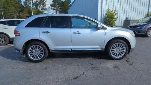 2011 Lincoln MKX Base