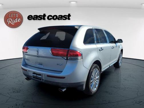 2011 Lincoln MKX Base