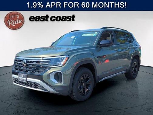 Avocado Green Pearl 2026 Volkswagen Atlas 2.0T Peak Edition