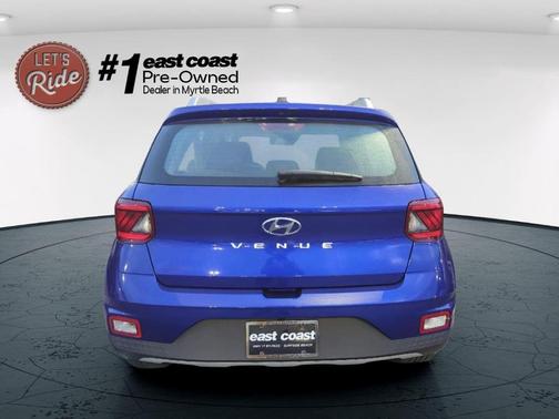2023 Hyundai VENUE SEL