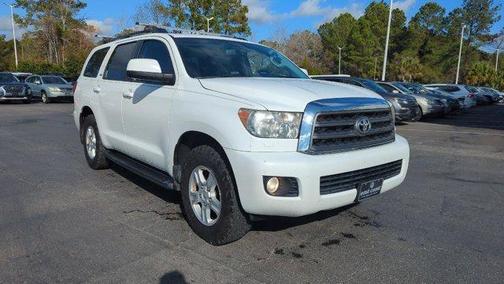 2016 Toyota Sequoia SR5