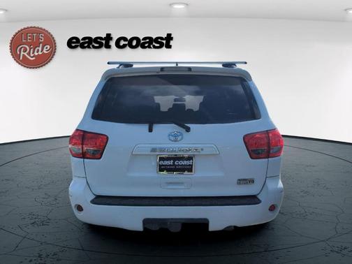 2016 Toyota Sequoia SR5