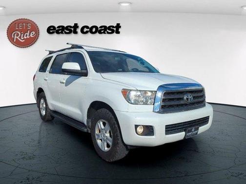 2016 Toyota Sequoia SR5