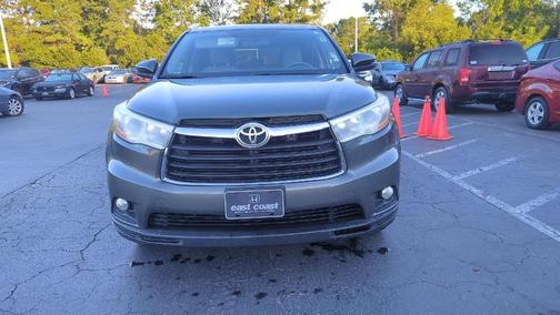 2014 Toyota Highlander LE