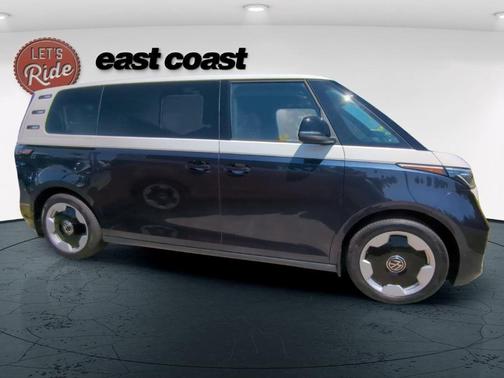 2025 Volkswagen ID. Buzz Pro S Plus