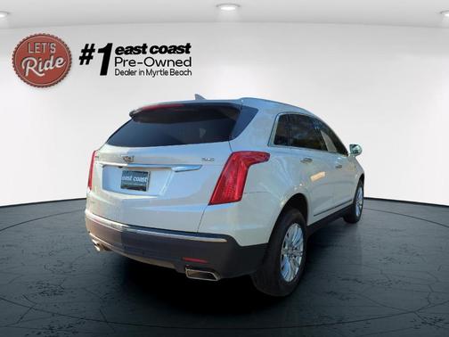 2017 Cadillac XT5 Base