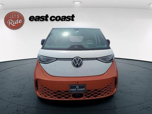 2025 Volkswagen ID. Buzz Pro S Plus