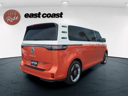 2025 Volkswagen ID. Buzz Pro S Plus