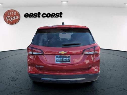 Radiant Red 2023 Chevrolet Equinox 1LT