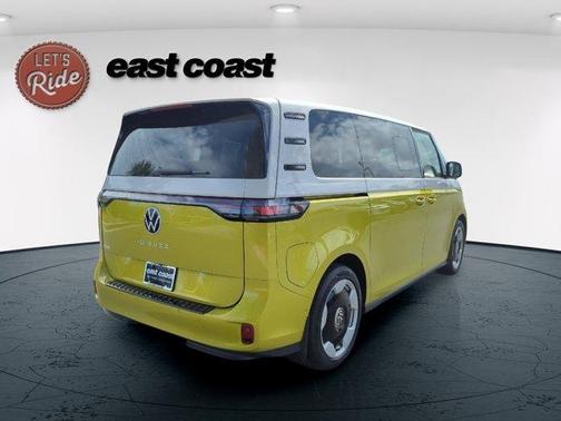 2025 Volkswagen ID. Buzz Pro S Plus