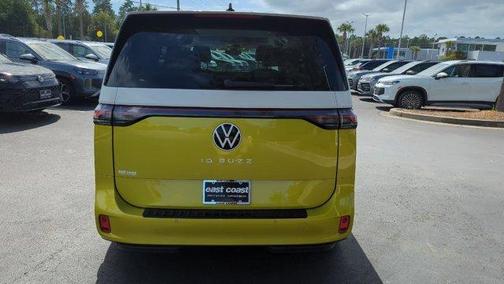 2025 Volkswagen ID. Buzz Pro S Plus