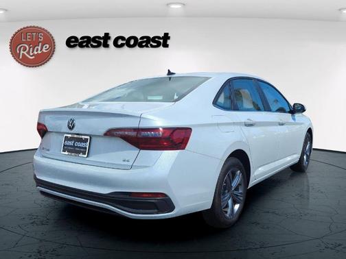 2023 Volkswagen Jetta 1.5T SE