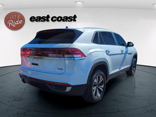 2026 Volkswagen Atlas Cross Sport 2.0T SE