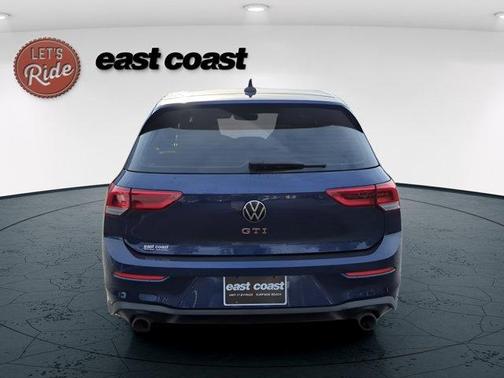 2022 Volkswagen Golf GTI 2.0T SE