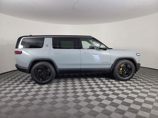 2022 Rivian R1S Launch Edition