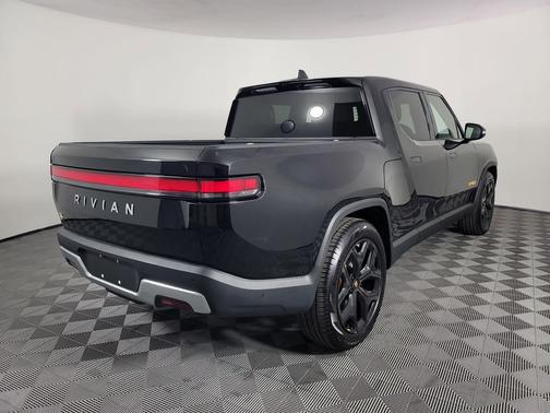 2023 Rivian R1T Adventure Quad Motor Large Pack