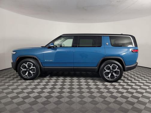 Rivian Blue 2024 Rivian R1S Adventure Package