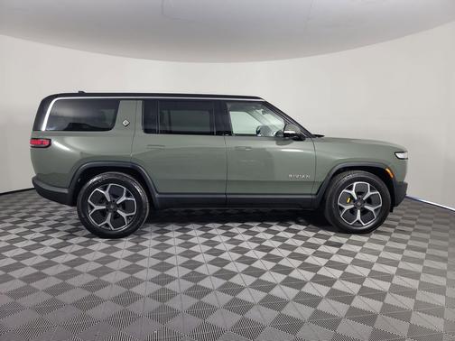 2023 Rivian R1S Launch Edition