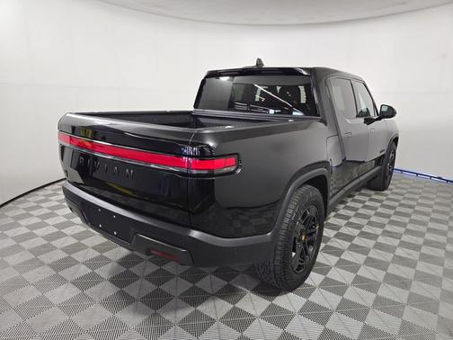 Midnight paint 2025 Rivian R1T Adventure trim