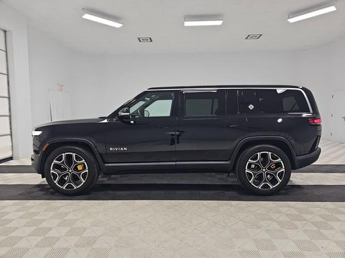 Midnight 2024 Rivian R1S Adventure Quad Motor Large Pack