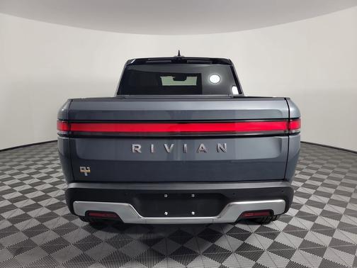2023 Rivian R1T Adventure Quad Motor Large Pack