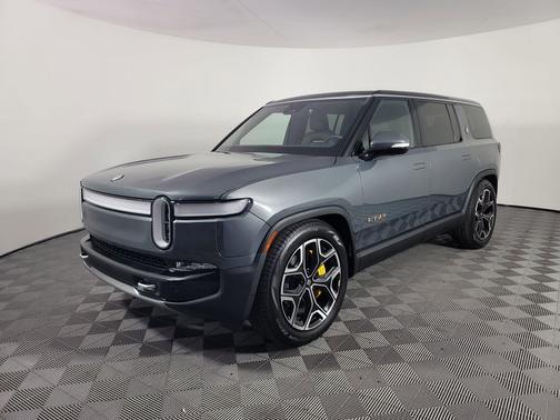 El Cap Granite 2024 Rivian R1S Adventure Quad Motor Large Pack