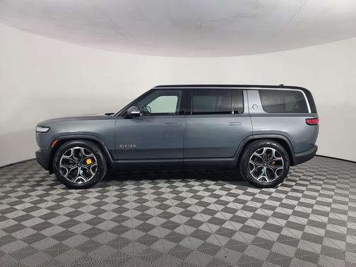 El Cap Granite 2024 Rivian R1S Adventure Quad Motor Large Pack