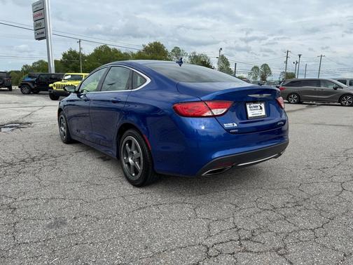2015 Chrysler 200 C