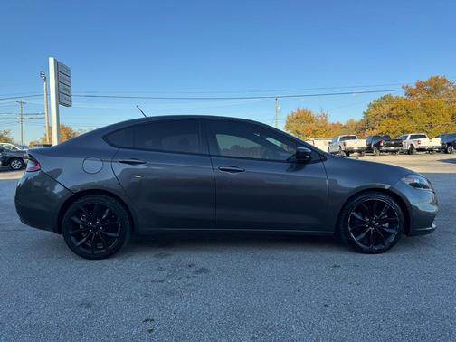 2016 Dodge Dart SXT