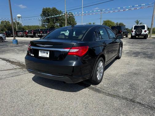 2012 Chrysler 200 Touring