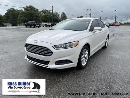 2013 Ford Fusion SE