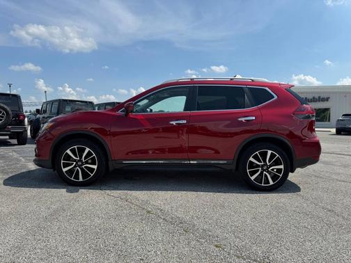 2020 Nissan Rogue SL