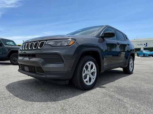 2024 Jeep Compass Sport
