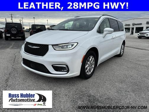 2022 Chrysler Pacifica Touring-L